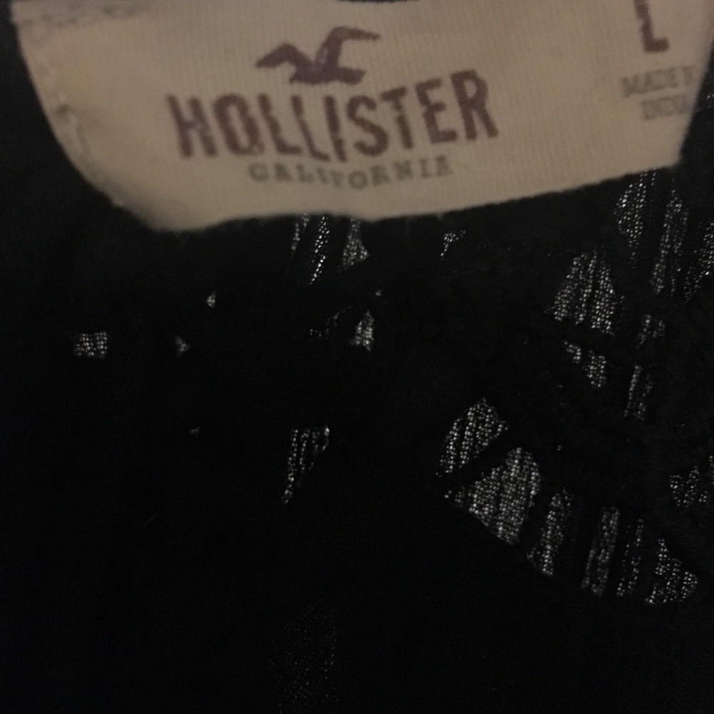 Hollister black lace top - Picture 4 of 4